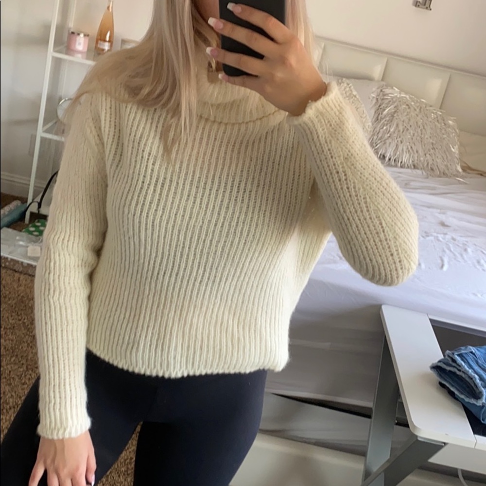 cream knit turtleneck sweater